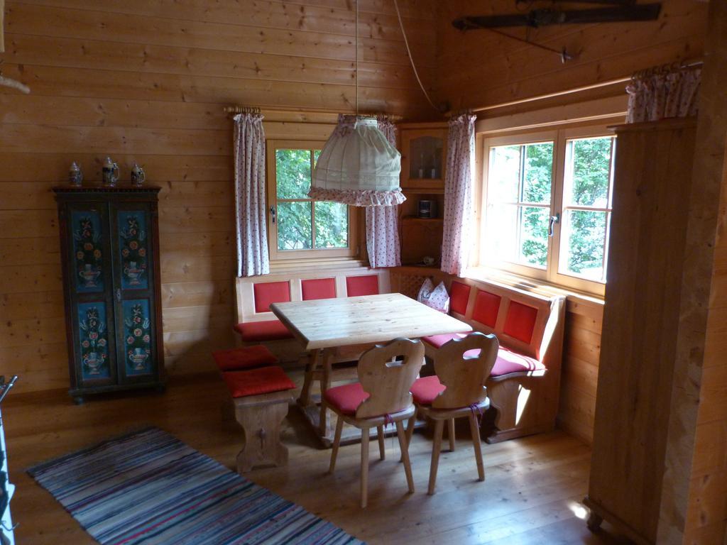 Knusperhaeusl Villa Uttendorf Szoba fotó